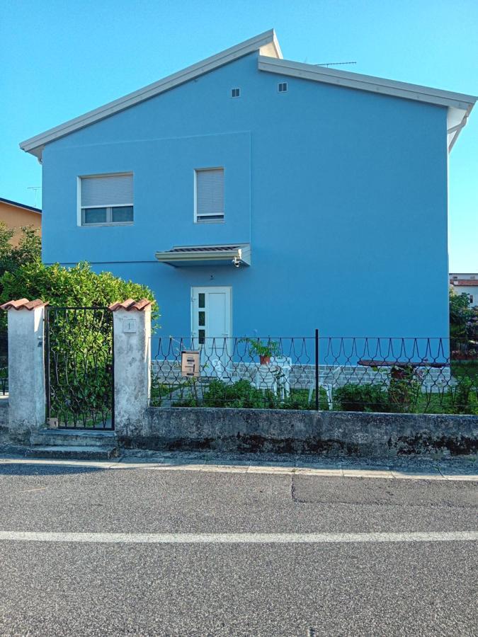 Villa Azzurra Monfalcone Buitenkant foto