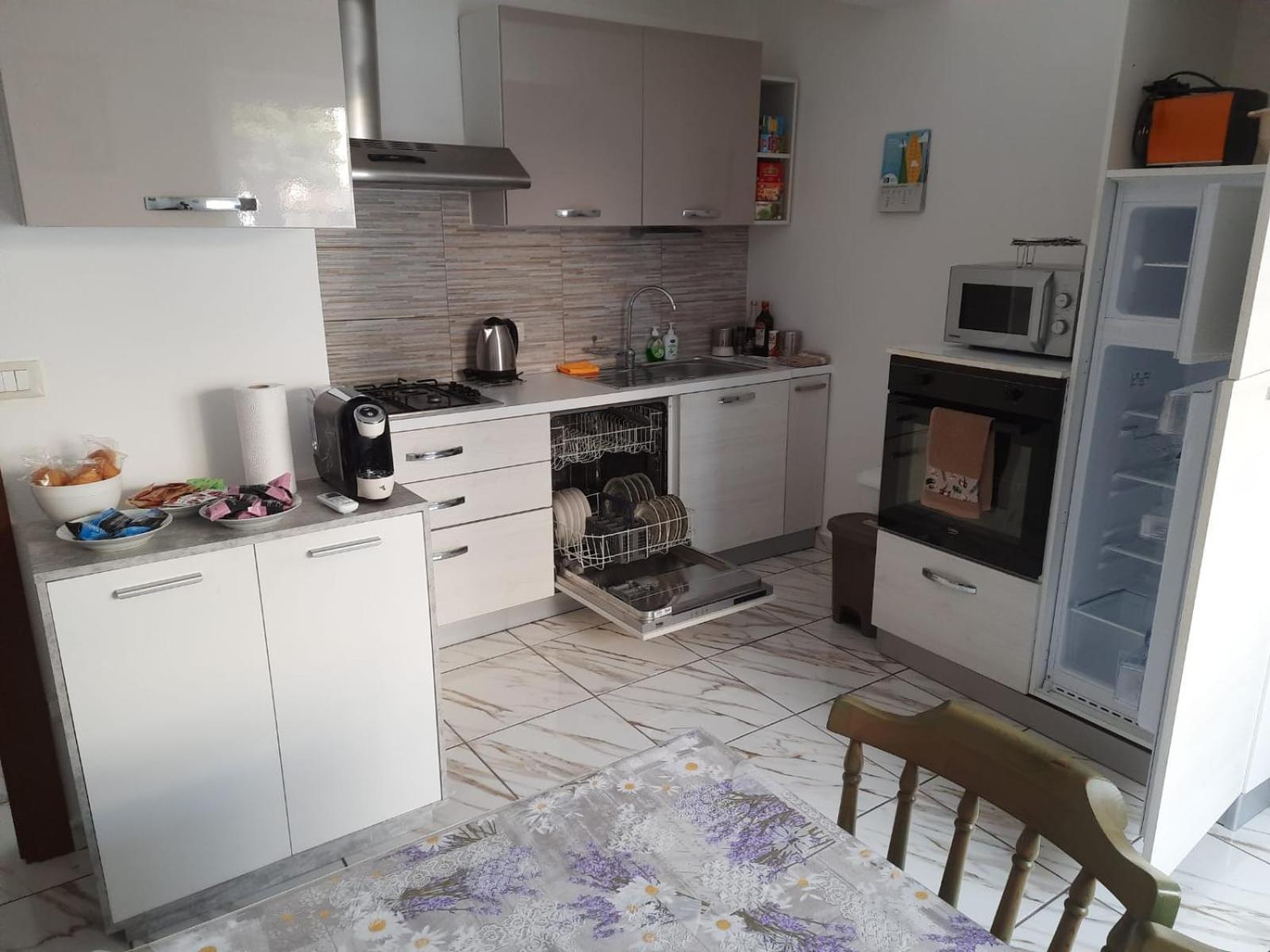 Villa Azzurra Monfalcone Buitenkant foto
